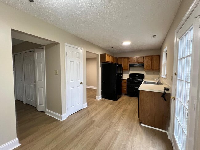 Building Photo - 5810 Springfish Pl