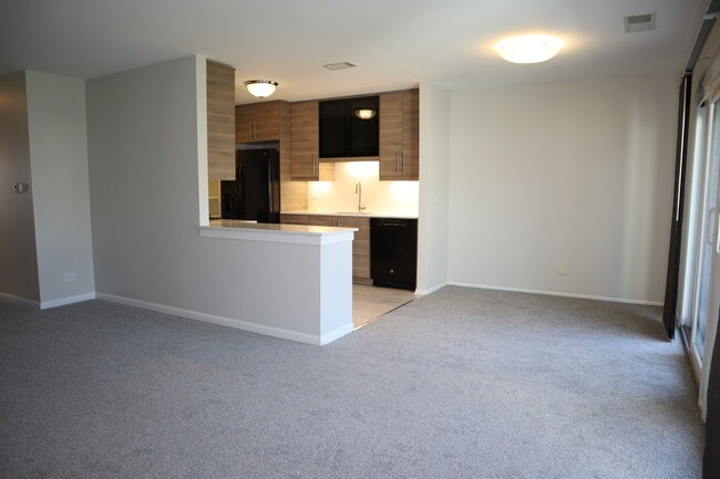 Foto del edificio - 96 Marble Hill Ct