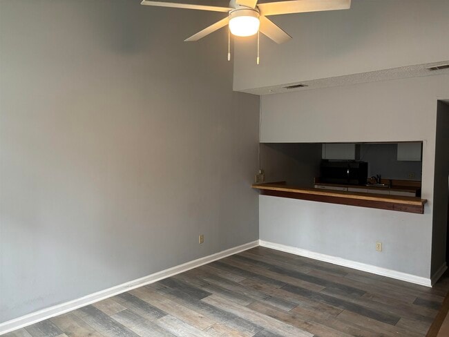 Building Photo - 2331 Sandpiper St