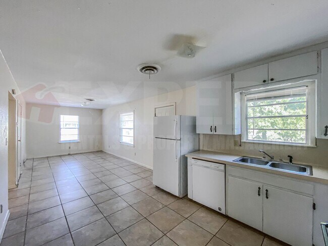Foto del edificio - Charming 3 Bedroom Home Located in Coppera...