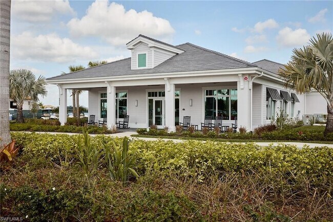 Foto del edificio - 5715 Double Eagle Cir