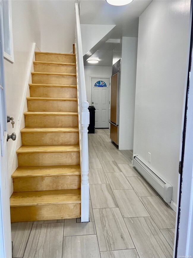 Foto del edificio - 136-24 Carlton Pl