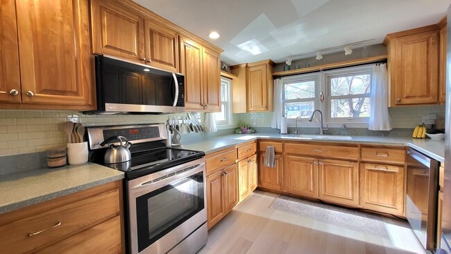 Foto del edificio - 1371 U.S. Rte 1