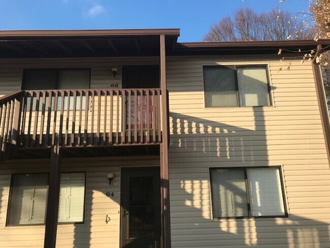 Building Photo - 68 Pepperwood Ct
