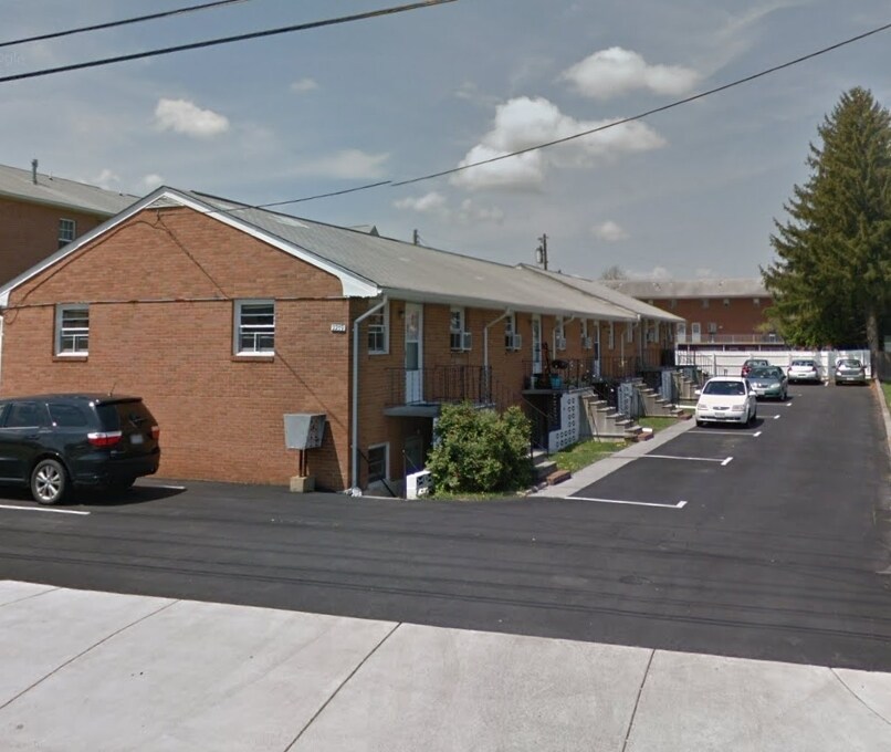 Foto principal - 2259 Papermill Rd