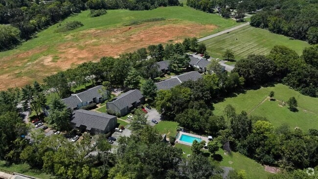  - Park on Country Club