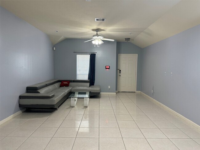 Foto del edificio - 12746 Wisteria Park Dr