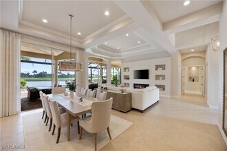 Building Photo - 8950 Shenendoah Cir