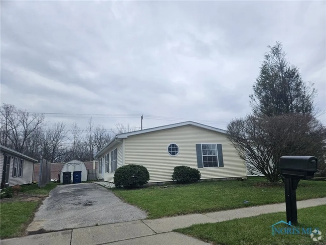 Building Photo - 4611 Granite Ln