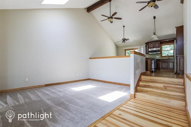 Building Photo - 7610 NW 69th Terrace
