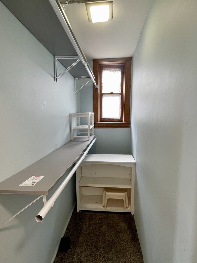 Building Photo - 1408 Kenilworth Ave