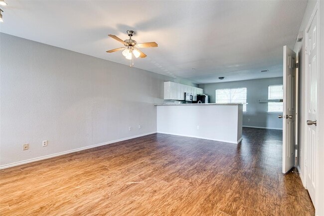 Building Photo - 1830 River Crossing Cir