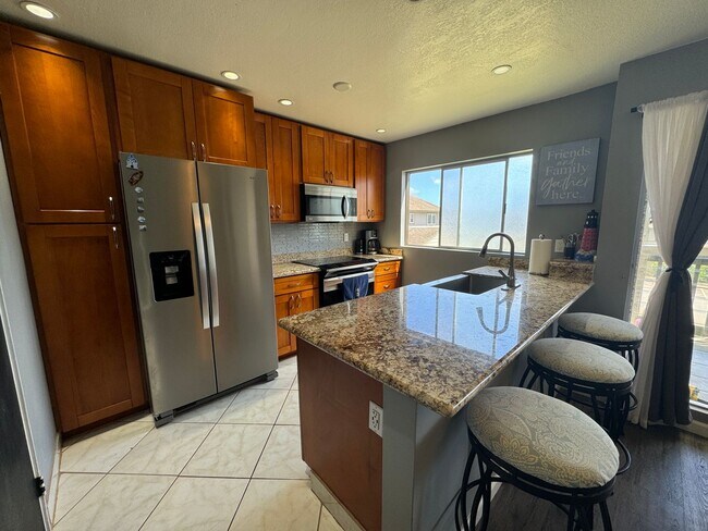 Foto del edificio - For Rent - [Makakilo Hale I] 92-1251 Panan...