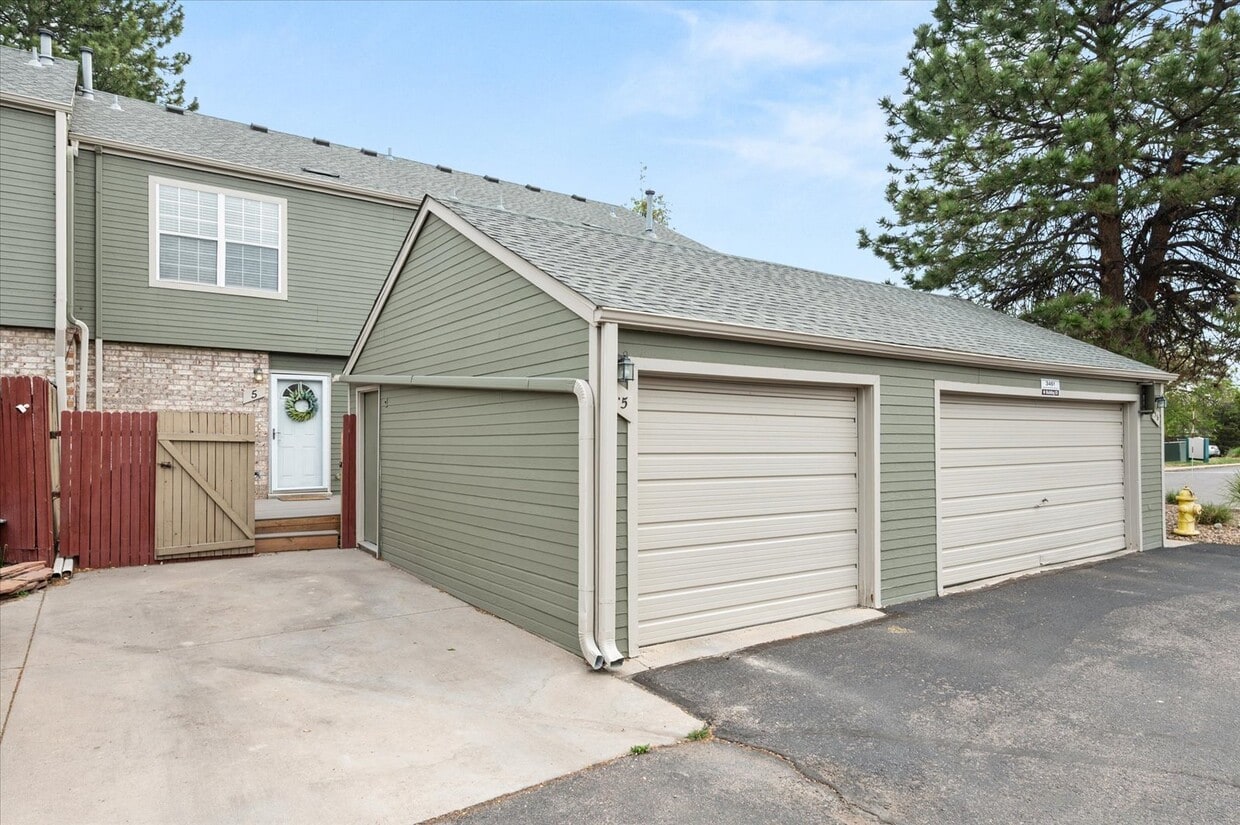 Photo - 3461 S Ammons St (Lakewood, CO)