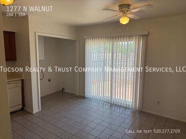 Foto del edificio - 1277 N Walnut Blvd