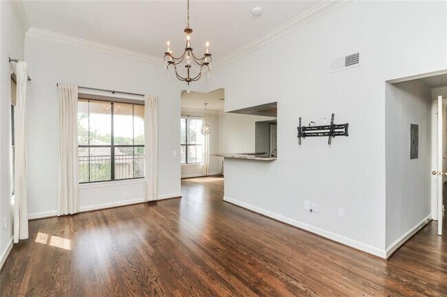 Foto del edificio - 3777 Peachtree Rd NE