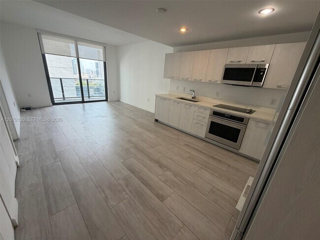 Foto del edificio - 55 SW 9th St