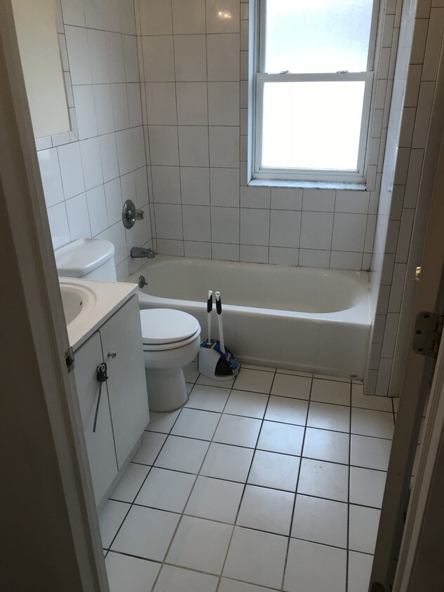 24 King Ave, Yonkers, NY 10704 Apartments 24 King Ave Yonkers, NY