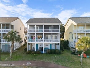 Building Photo - 314 Columbia Ave