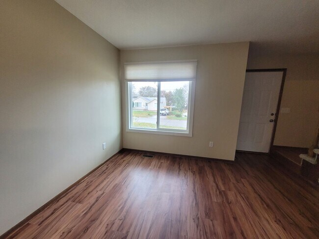 Building Photo - 4051-4053 57th Street