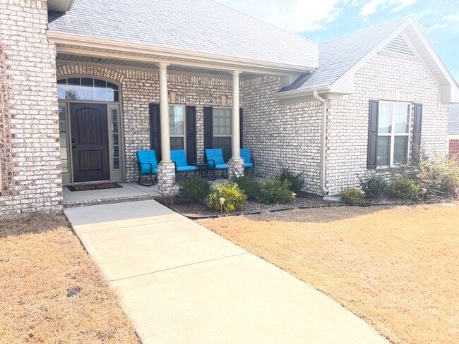 Building Photo - 4875 Ken Miles Dr