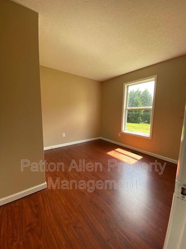Foto principal - 3 Wesley Branch Rd
