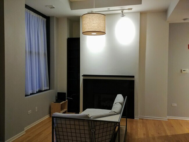 Foto del edificio - 208 W Washington St #901