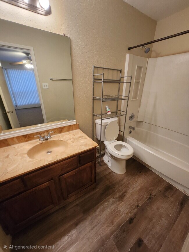 Foto del edificio - 10047 Emerald Creek Dr