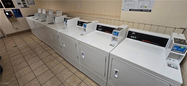 Foto del edificio - 2271 First St