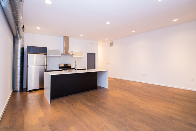 Building Photo - 1444 N 7th St