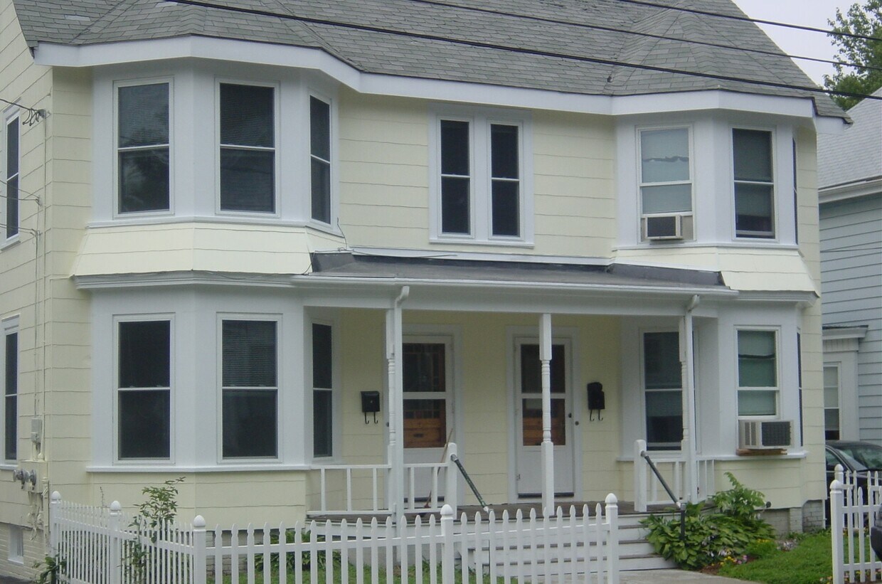 13 Concord St, Natick, MA 01760 Townhome Rentals in Natick MA