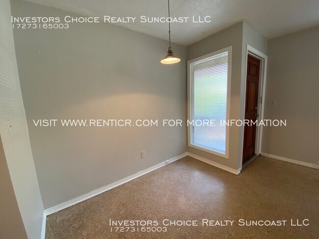 Building Photo - 1340 S Michigan Ave