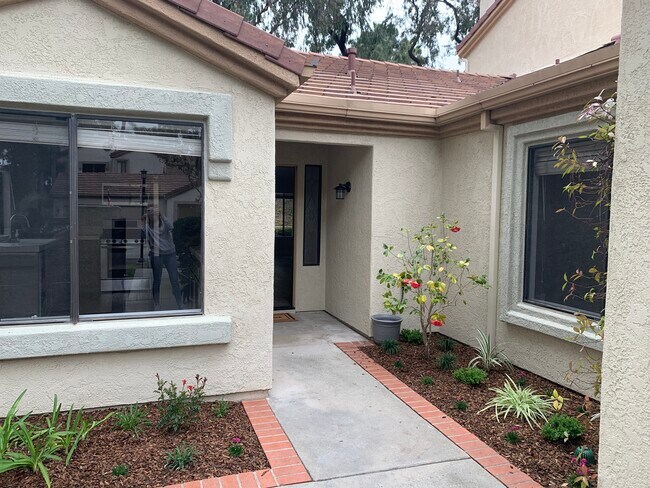 entrance - 3880 Fallon Cir