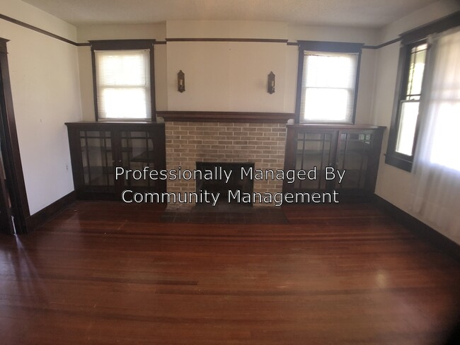 Foto del edificio - 24000 Marshall St
