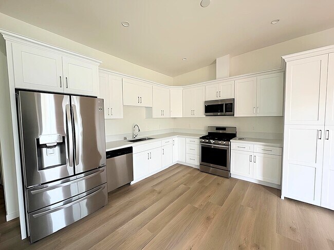 Foto del edificio - 2754 S Sycamore Ave