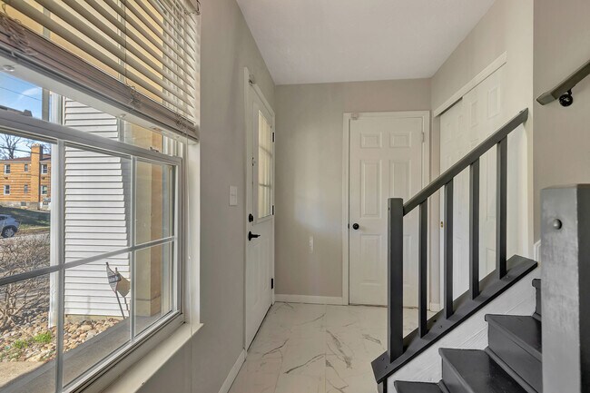 Foto del edificio - 76 Glenwood Ave