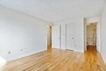 Foto del edificio - 1570 Massachusetts Ave