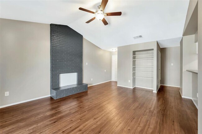 Building Photo - 4304 Acropolis Ct