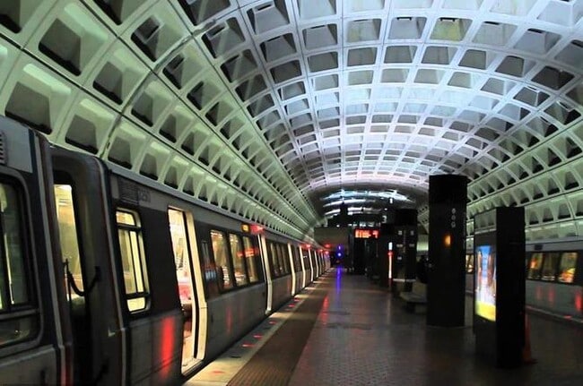 Building Photo - 1367 K St SE