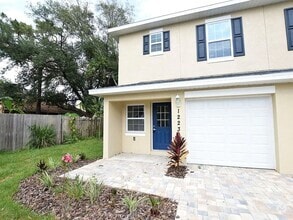 Building Photo - 12231 Fox Hound Ln