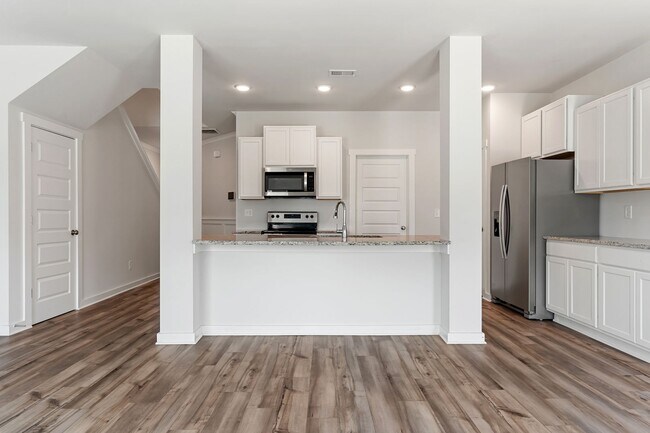 Building Photo - 5615 Cheshire Cove Pl