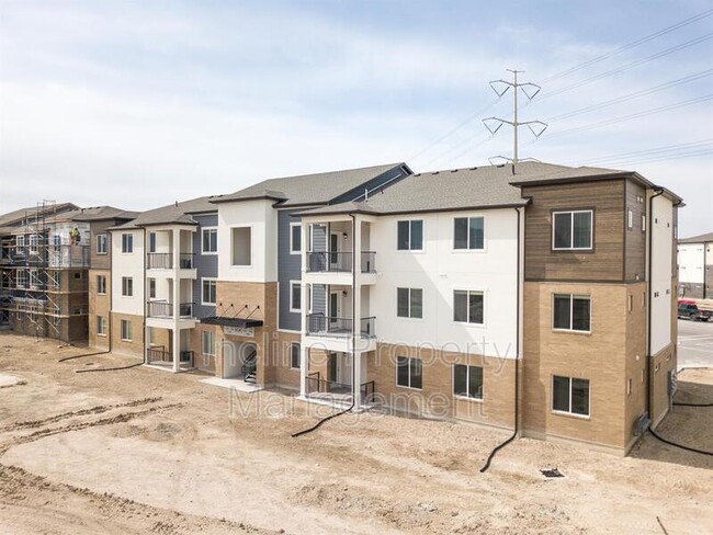 Building Photo - 770 N 260 W
