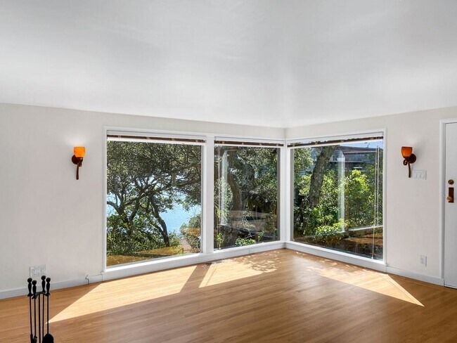 Foto del edificio - Studio, 1 bath House - 62 Lower Crescent Ave