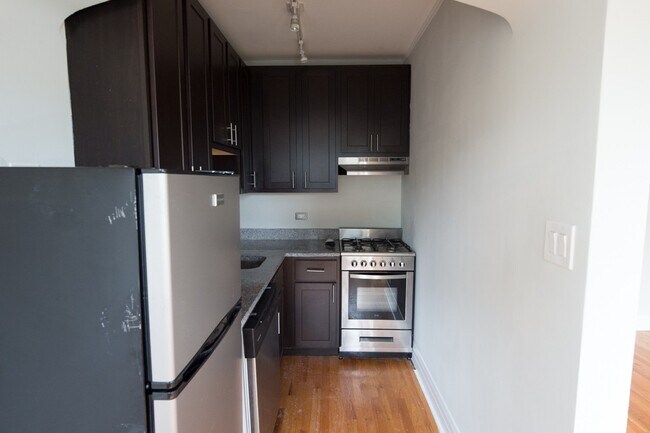 Foto del edificio - 4742 N Hermitage Ave