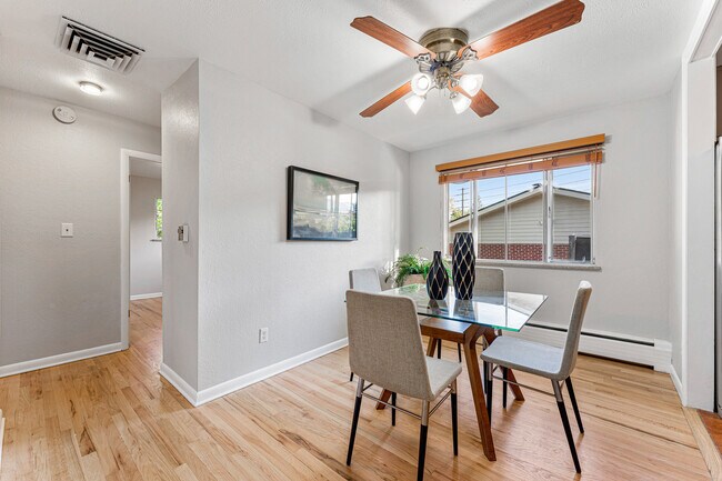 Building Photo - 2280 Floral Dr