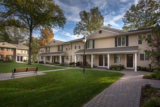 Fairfield Courtyard At Coram Photo