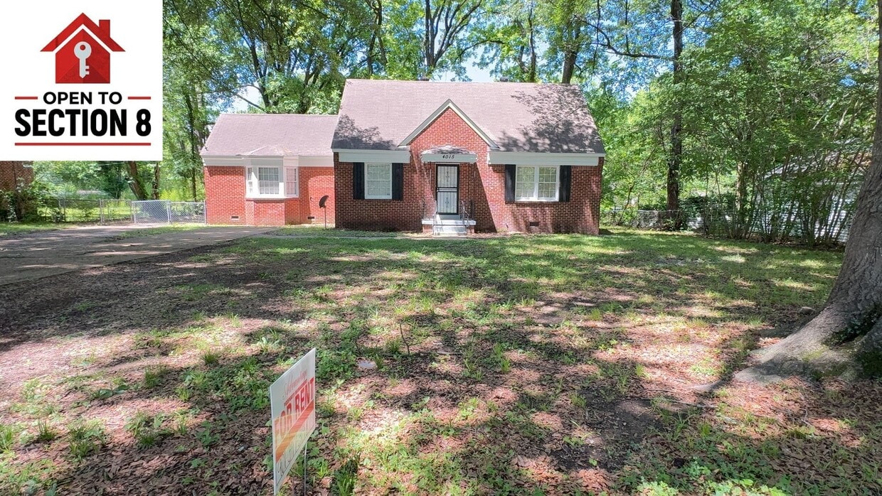 Beautifully Updated 4 bedroom 2 bath - Beautifully Updated 4 bedroom 2 bath