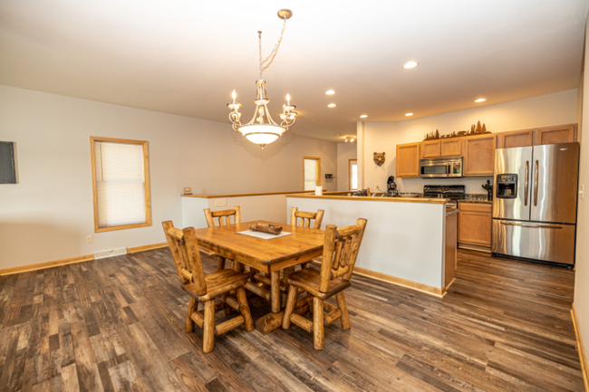 Building Photo - 9811 Deer Trail Rd