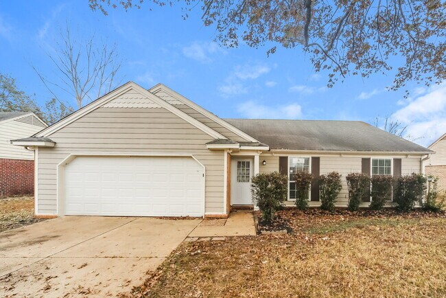 Building Photo - 7110 Redfern Dr