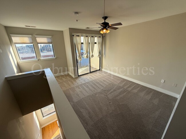 Foto del edificio - 809 Holly Ave NW